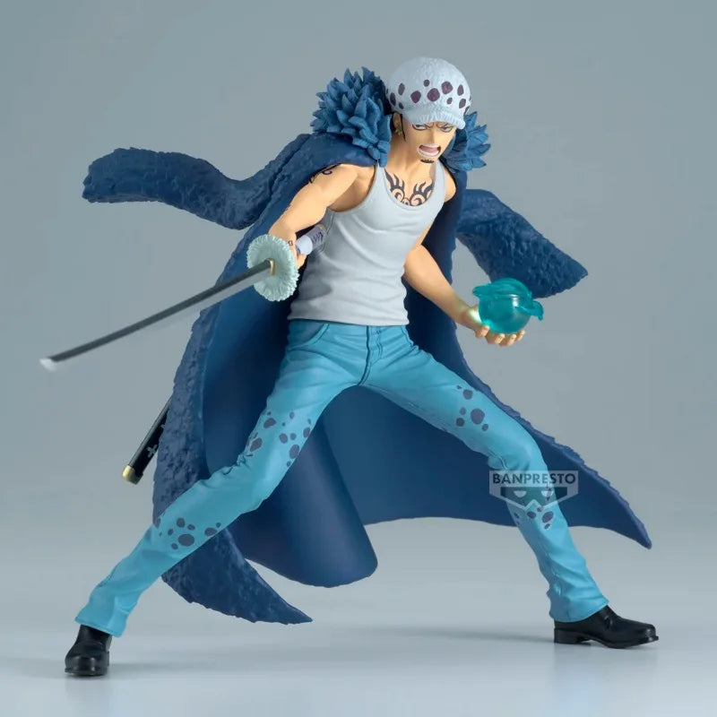 Auf Lager Original BANDAI Banpresto ONE PIECE BRC Trafalgar D. Water Law PVC Actionfigur Anime Figuren Modell Spielzeug Weihnachtsgeschenk