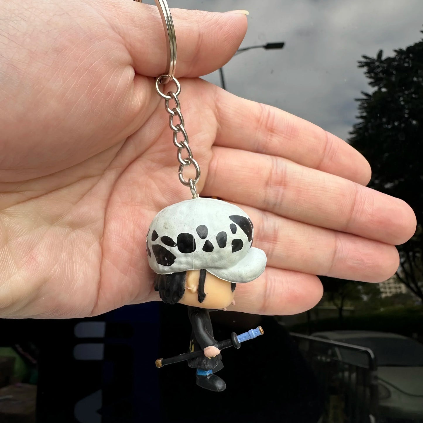 Anime One Piece Taschen-Schlüsselanhänger Monkey.D.Luffy Trafalgar.Law Funkostyle Schlüsselanhänger Actionfigur Spielzeug für Kinder Weihnachtsgeschenk