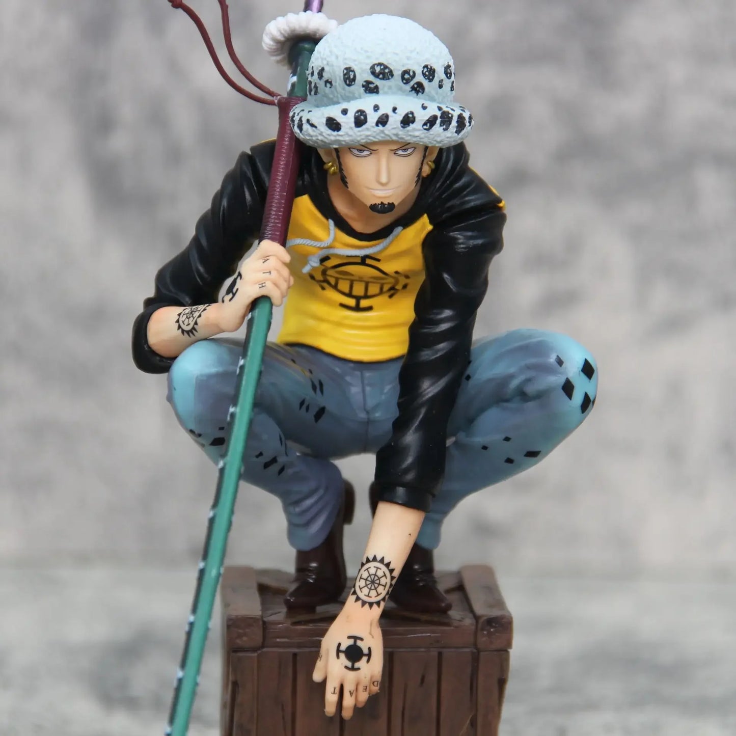 21 cm/8,2 Zoll One Piece Charakter Trafalgar D. Water Law PVC Actionfigur Modell Statue Sammlung Dekoration Spielzeug Geschenk